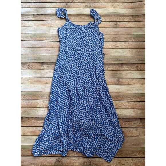 Madewell Ruffled Wrap Maxi Dress in Mini Daisy - Picture 4 of 5